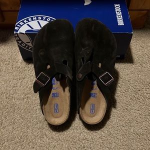Birkenstock Boston Mocha size 7